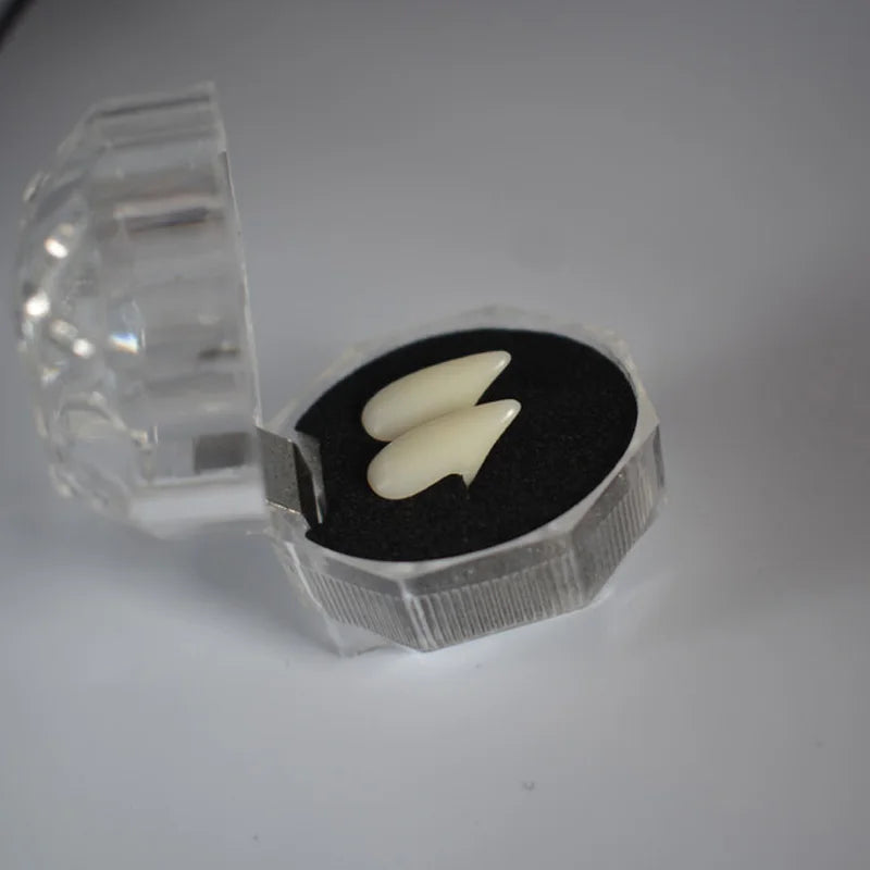 Vampire Teeth Fangs
